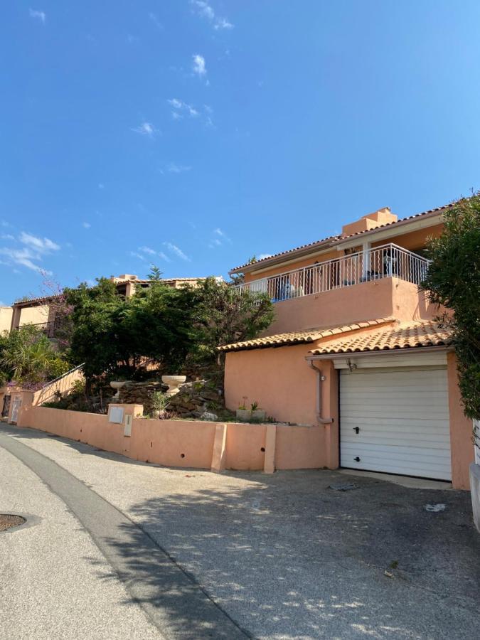 Villa Mit Grossartigem Panoramablick Auf Das Meer Und Direkt Am Pool 拉克鲁瓦瓦尔梅 外观 照片