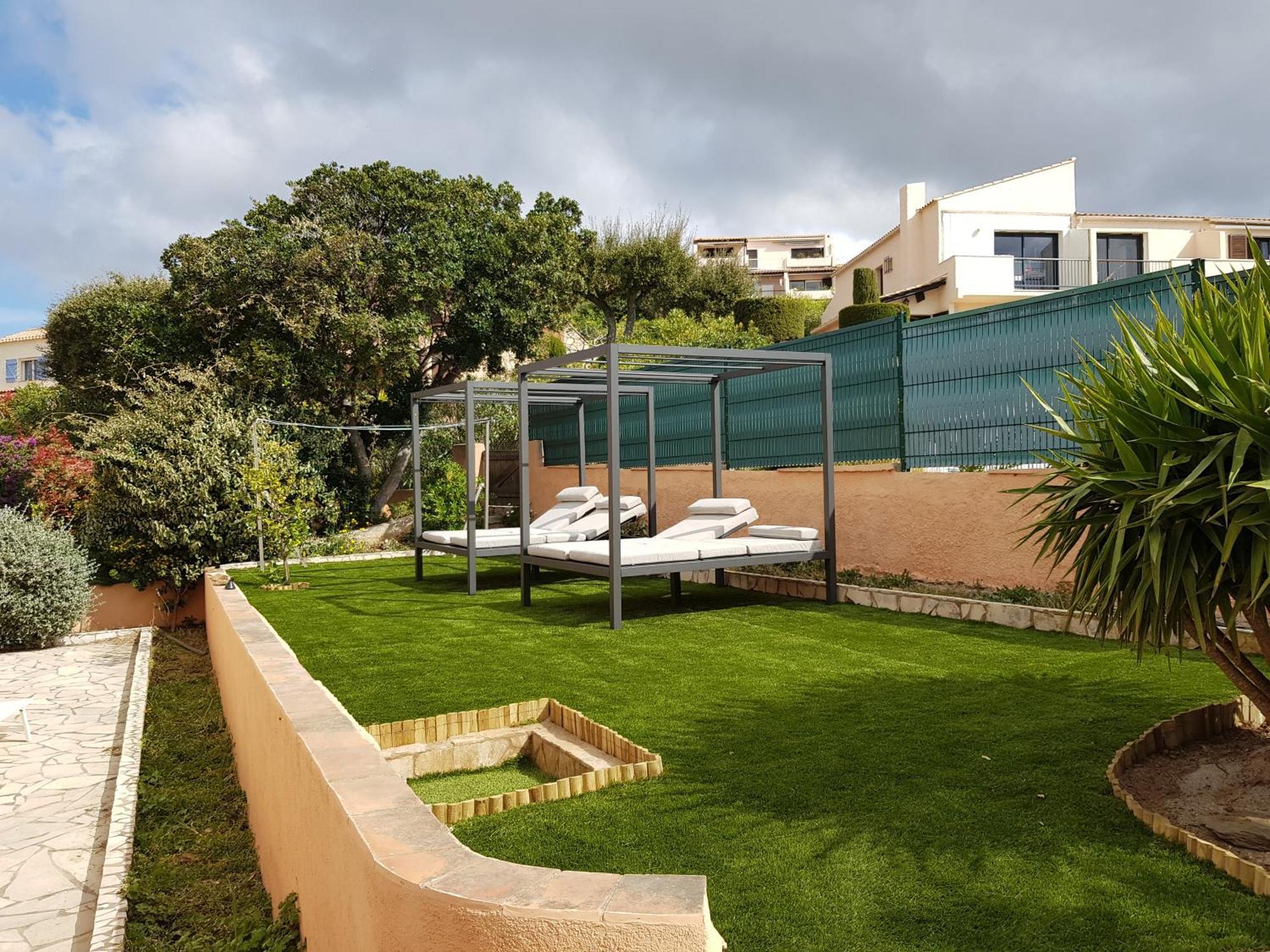 Villa Mit Grossartigem Panoramablick Auf Das Meer Und Direkt Am Pool 拉克鲁瓦瓦尔梅 外观 照片